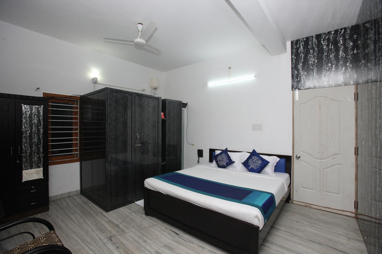 Oyo 935 Hotel Palkhee Mumbai Luaran gambar