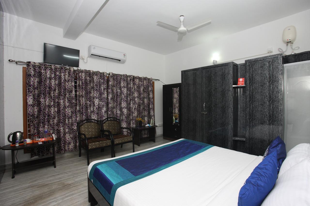 Oyo 935 Hotel Palkhee Mumbai Luaran gambar