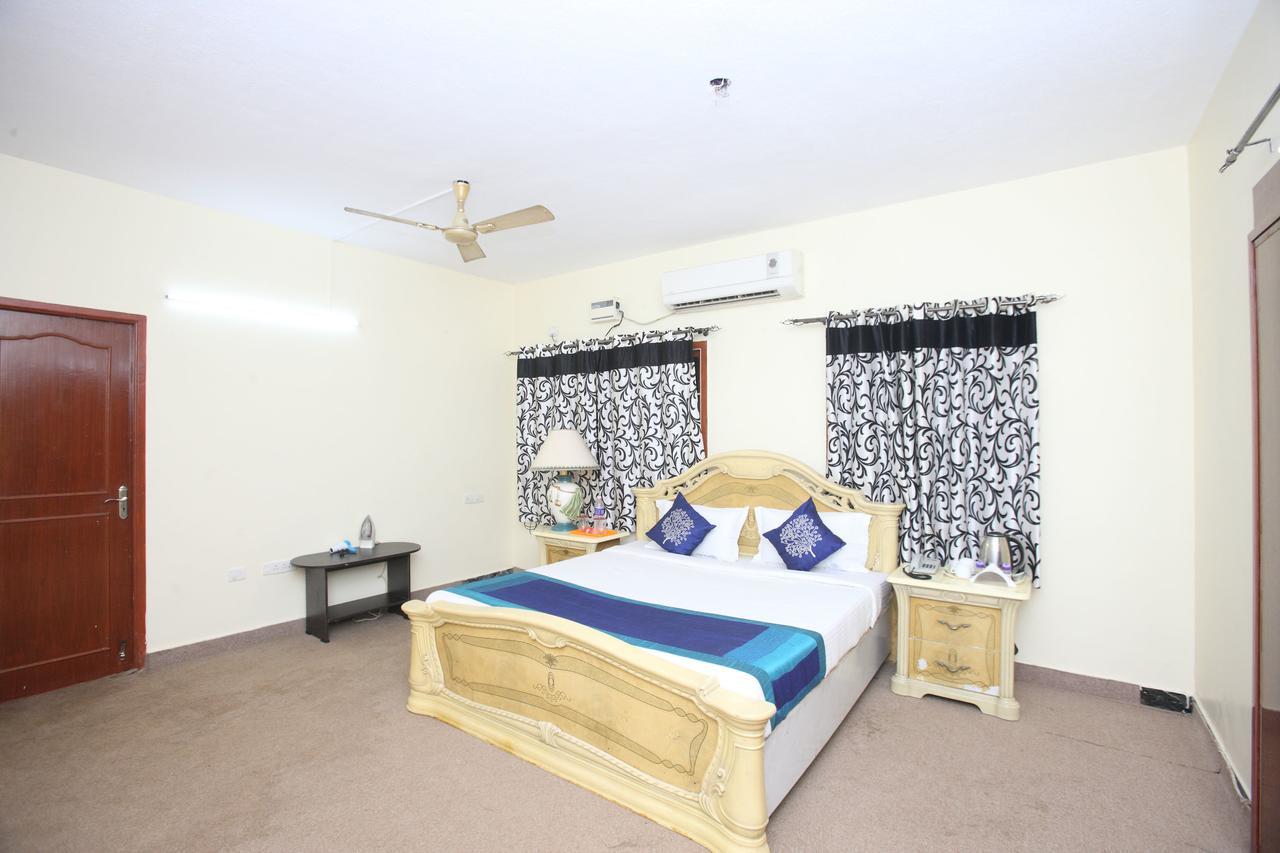 Oyo 935 Hotel Palkhee Mumbai Luaran gambar