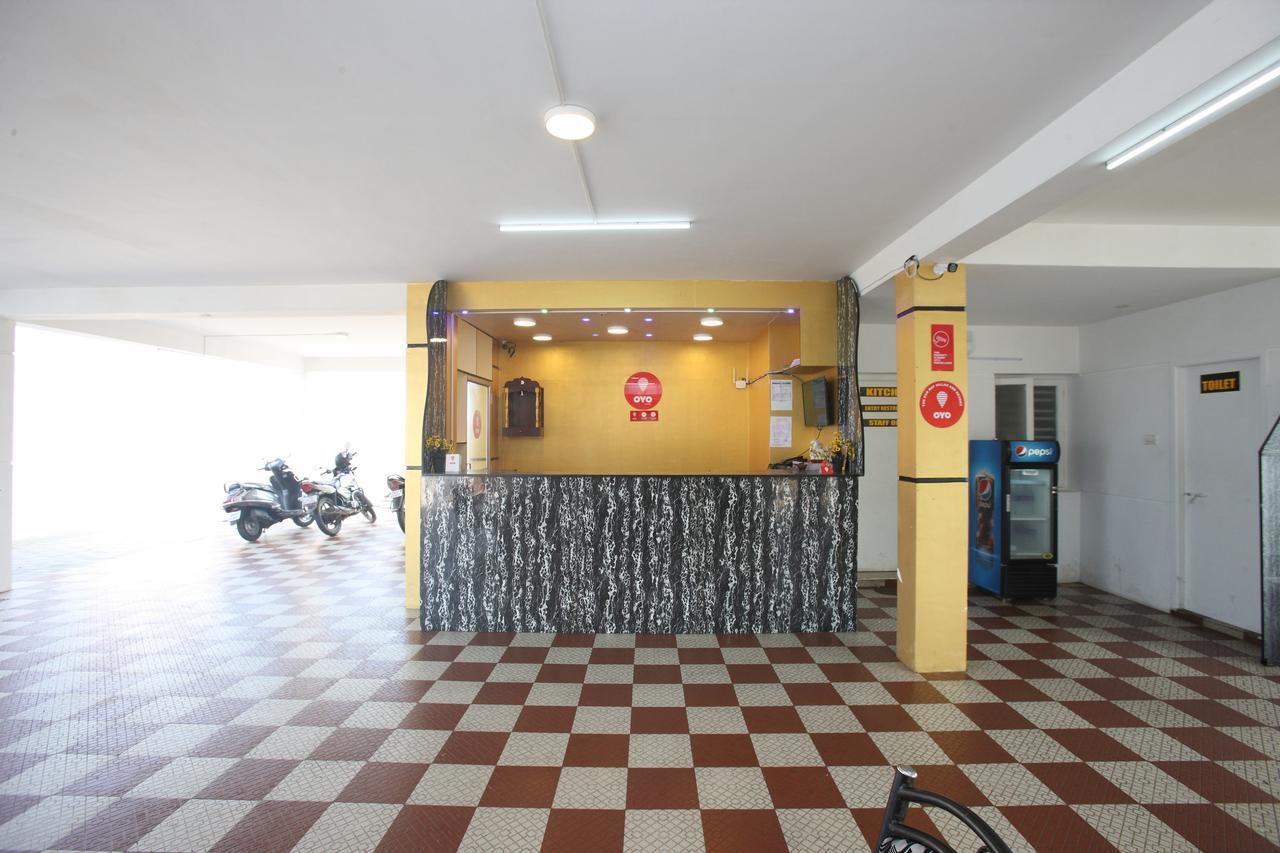 Oyo 935 Hotel Palkhee Mumbai Luaran gambar